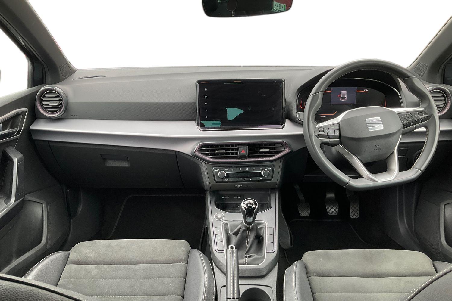 SEAT IBIZA Photo 9