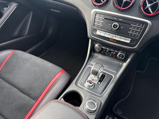 MERCEDES-BENZ A Class Photo 52