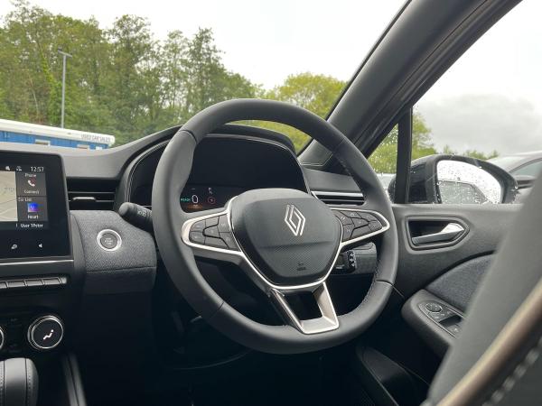 Renault Clio Photo autoimg-816cc2468c92d027870635ce7304c7fd72527e9e.jpg