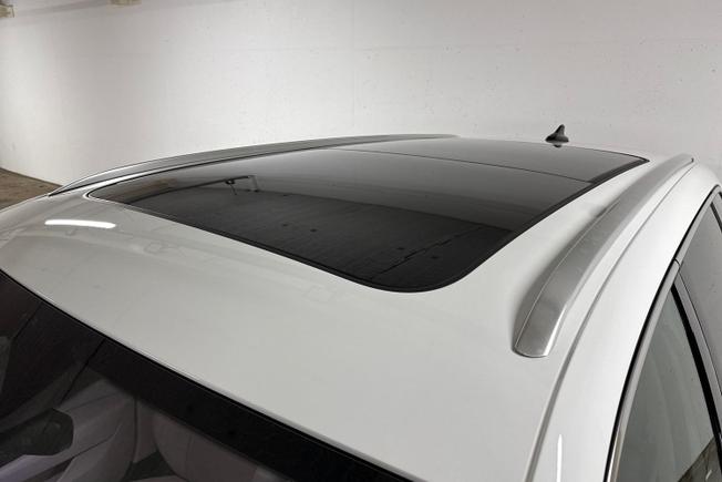 VOLKSWAGEN Passat Photo 35