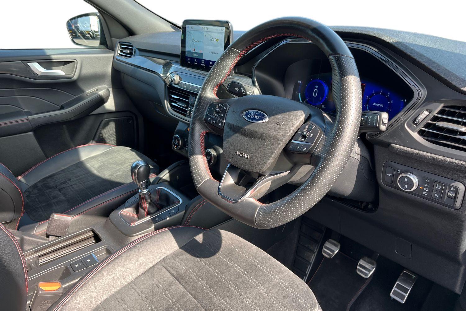 Ford KUGA Photo 8