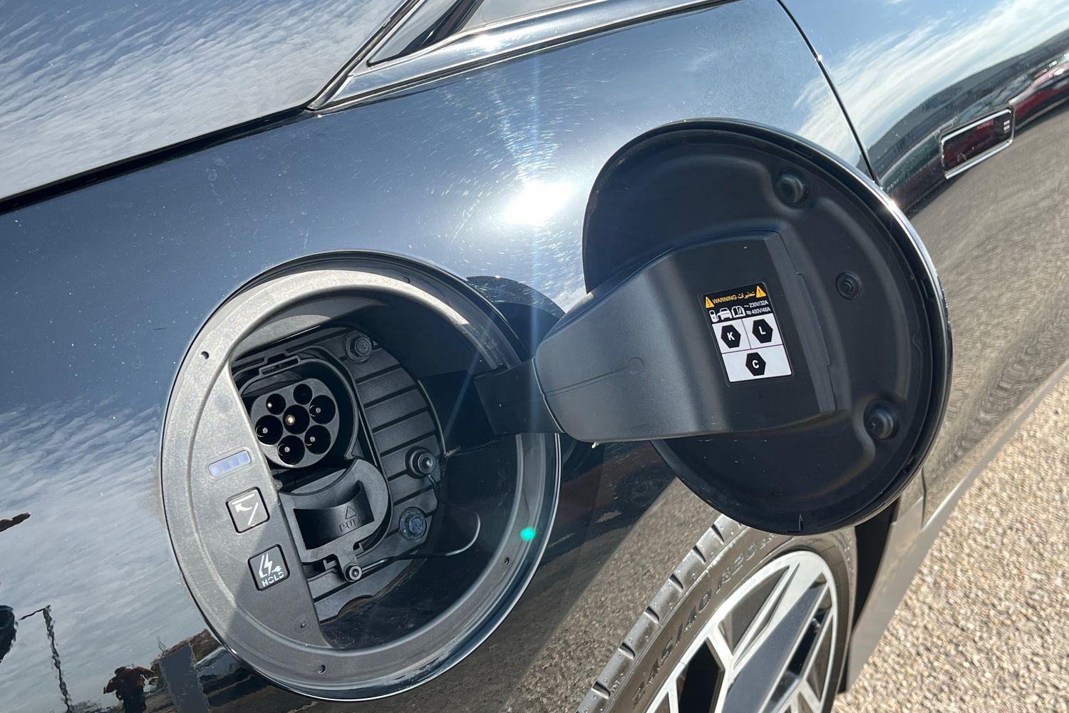 Hyundai IONIQ 6 Photo 38
