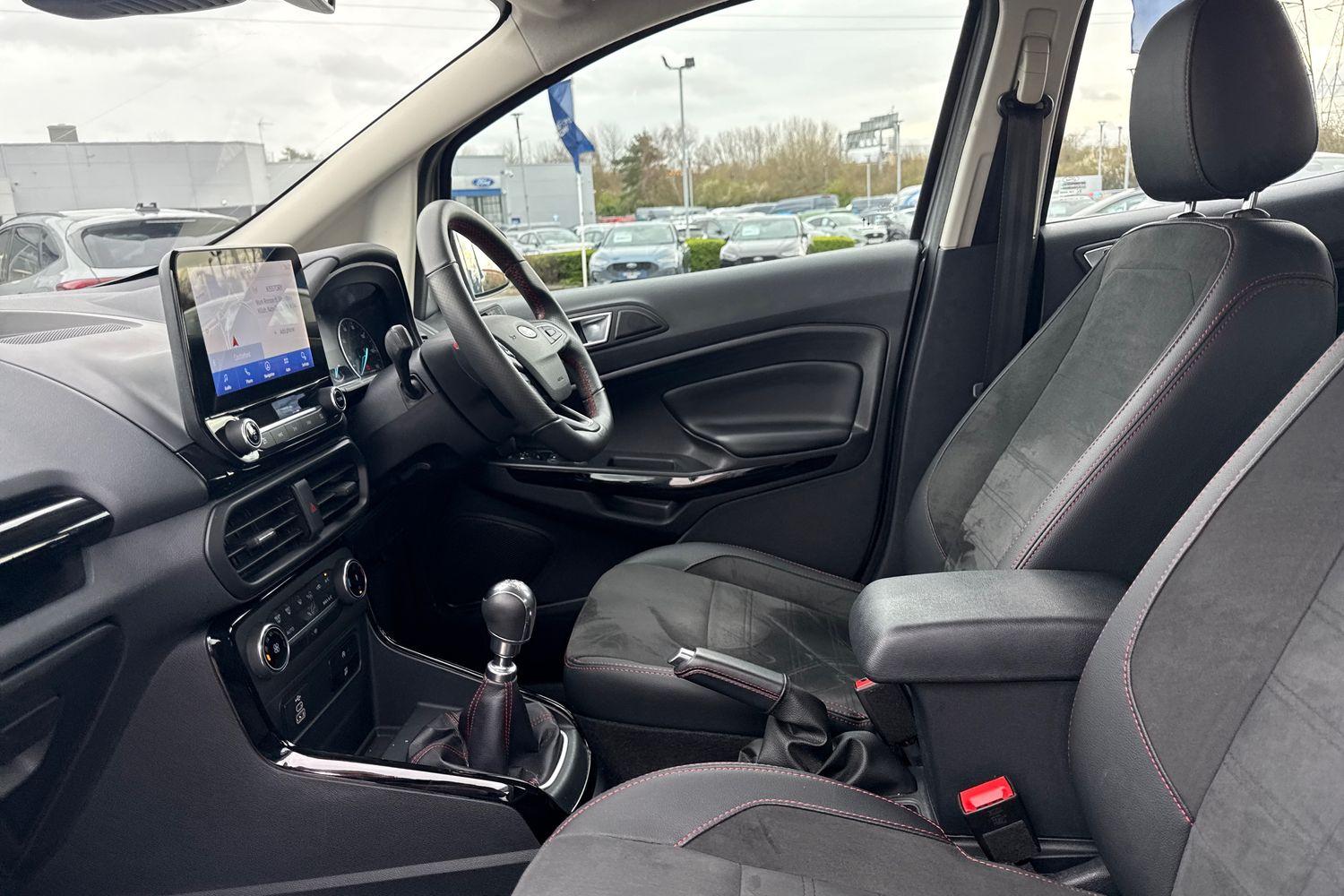 Ford ECOSPORT Photo 18