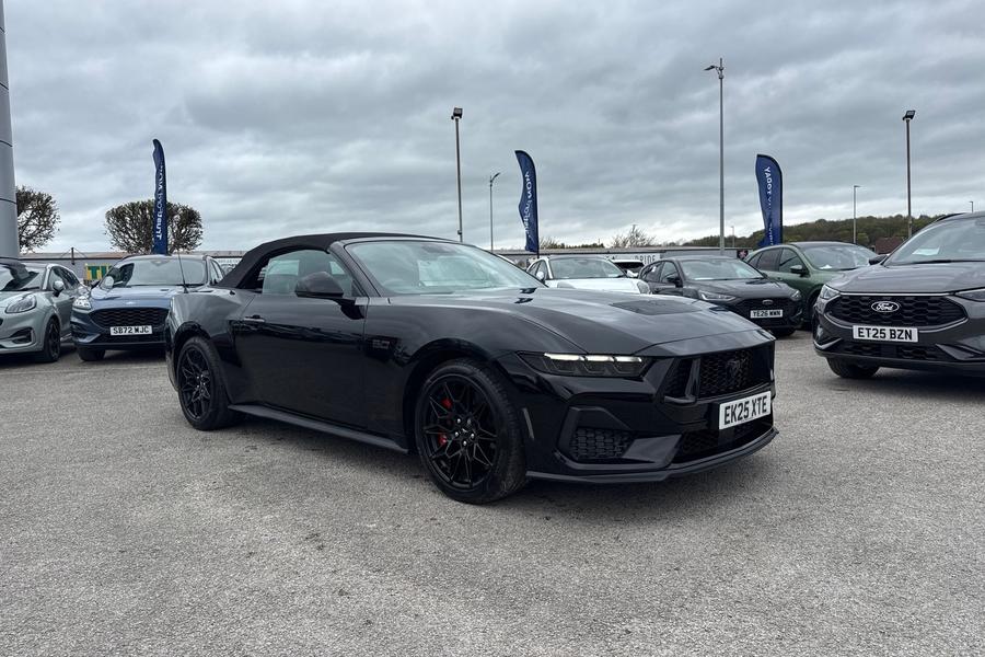 Ford MUSTANG Photo autoimg-8174beebcd22aaa3edd42f178441c8e5fb2af105.jpg