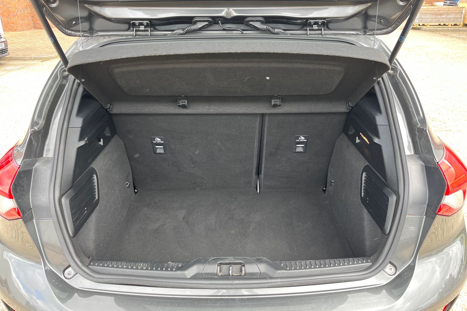 Ford Focus Photo 20