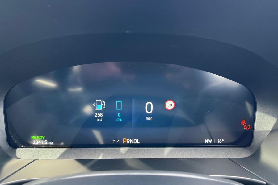 Ford Kuga Photo autoimg-81789828420c2648261207e90e263c6f4258cb9c.jpg