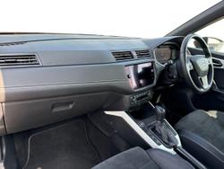 SEAT Arona Photo 2