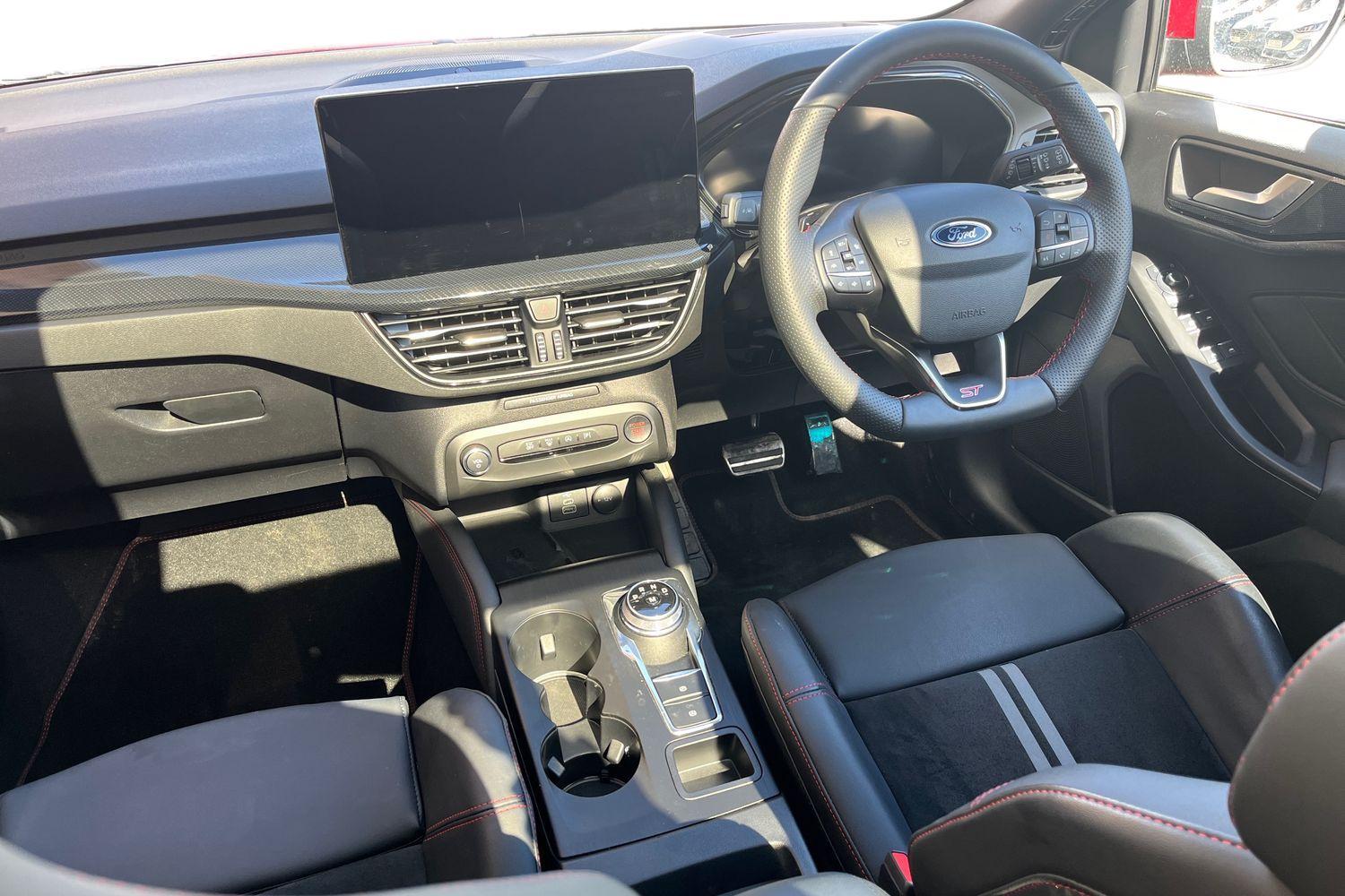 Ford Focus Photo 10