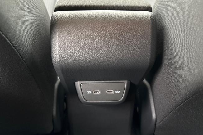 VOLKSWAGEN Polo Photo 30
