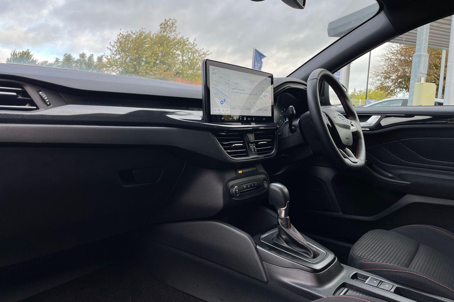 Ford Focus Photo 17