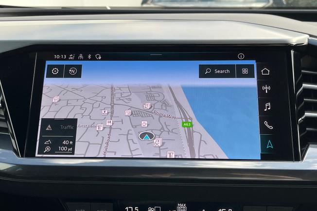 AUDI Q4 E-Tron Photo 14
