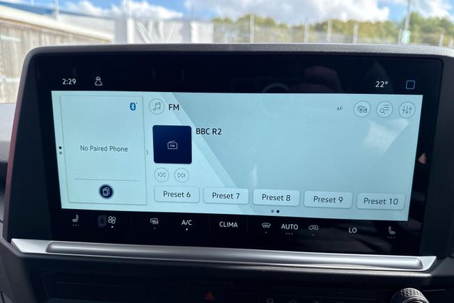 VOLKSWAGEN Transporter Photo 13