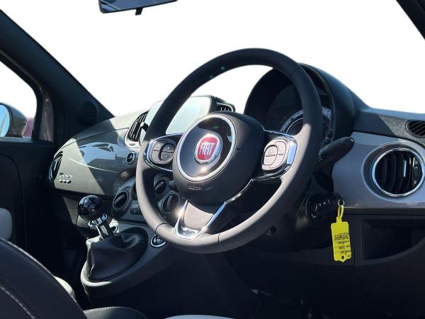 Fiat 500C Photo autoimg-8195e169a266a6a704ec952b6ad7c8c708d300ba.jpg