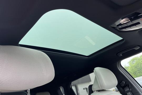 Kia EV4 Photo autoimg-8197aa865fba9e5c0495c0a36aa0f7acb0863989.jpg
