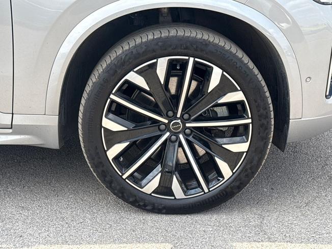 VOLVO Xc90 Photo 23