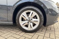 Volkswagen Golf Photo 5