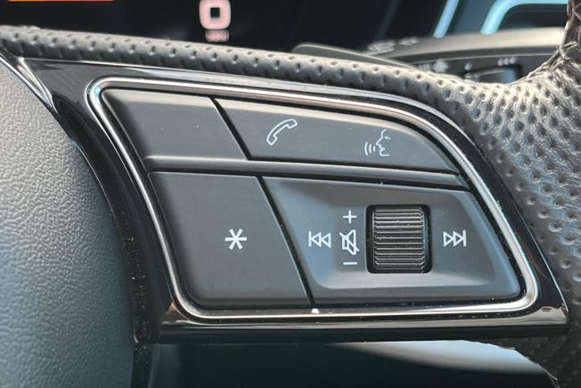 AUDI A5 Photo 17