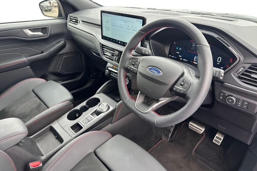 Ford KUGA Photo autoimg-819cb8ebb15bd70494788694dc45ee95d836e2f4.jpg