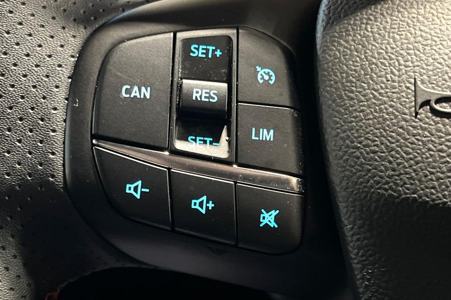 Ford Focus Photo autoimg-819f060477bf6f3451e08ea5e3d5130a431e380c.jpg