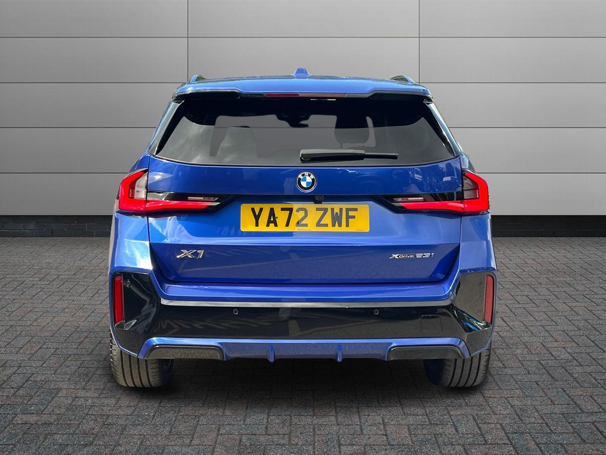 BMW X1 Photo 6