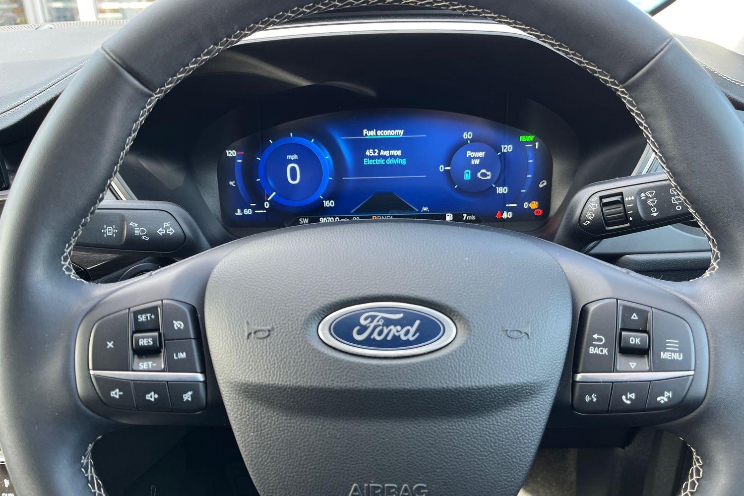 Ford KUGA Photo 11