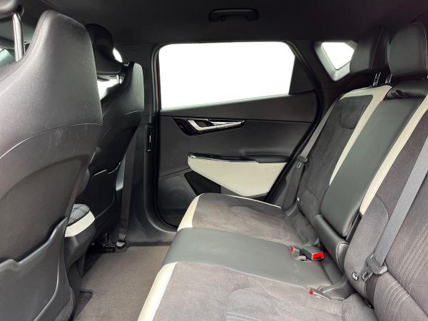 Kia EV6 Photo autoimg-81a064119560fb85bcb82fbbea4a3a495eec2124.jpg