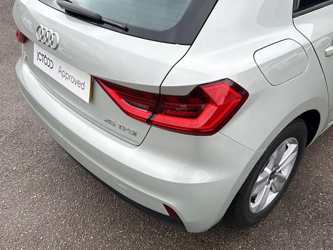 Audi A1 Photo 22