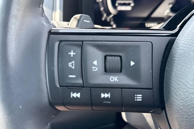 NISSAN Qashqai Photo 16