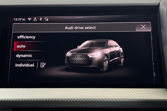 AUDI A1 Photo 21