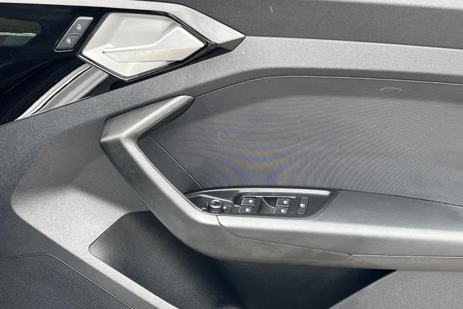 AUDI A1 Photo 40