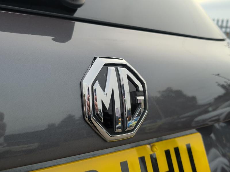 Used MG MG HS MT73HHU 27
