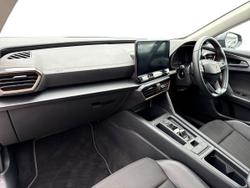 CUPRA Formentor Photo 2
