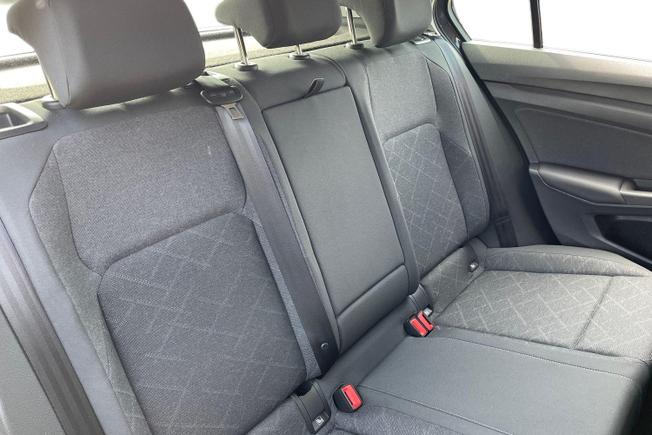 Volkswagen Golf Photo 9