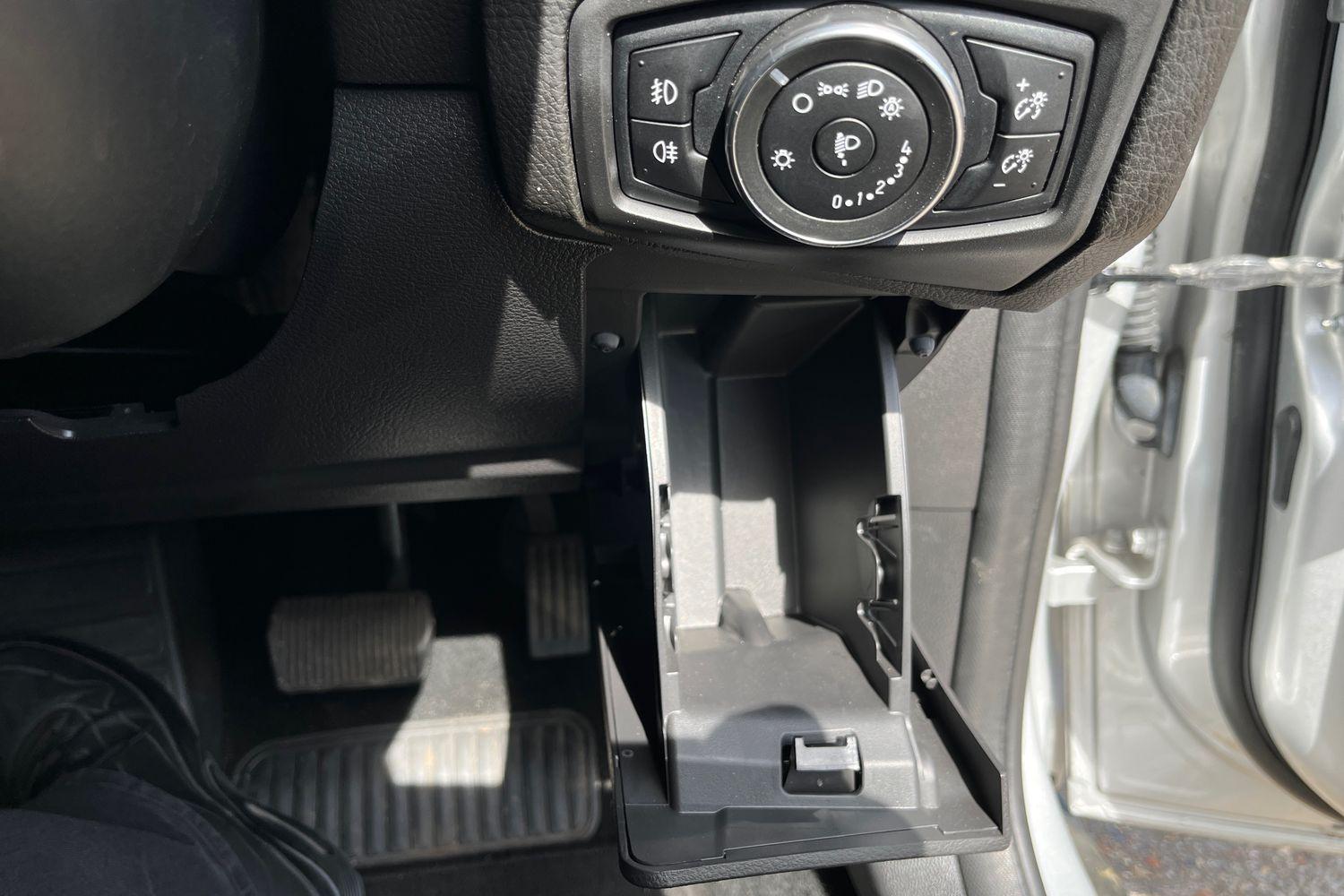 Ford FOCUS Photo 23