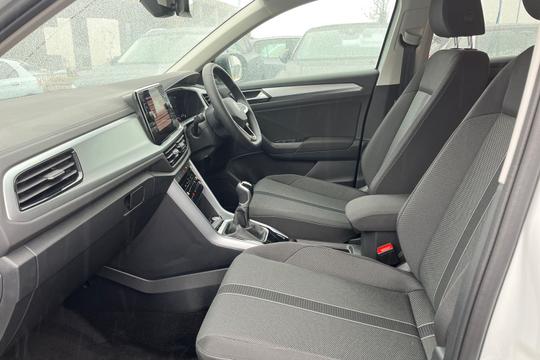 Volkswagen T-roc Photo autoimg-81c04c69bf6653b13d1d08e8e41a7a1f2b16ae3e.jpg