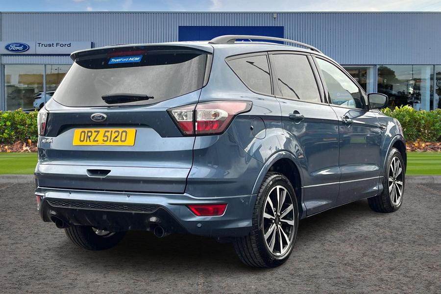 Ford KUGA Photo autoimg-81c12313c4824558f0b2307e08766a24ccdbff43.jpg