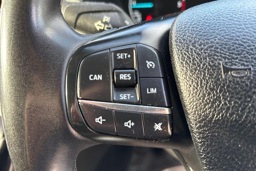 Ford TRANSIT CUSTOM Photo autoimg-81c46938492de35d8f108da5d6c2933475021ec8.jpg