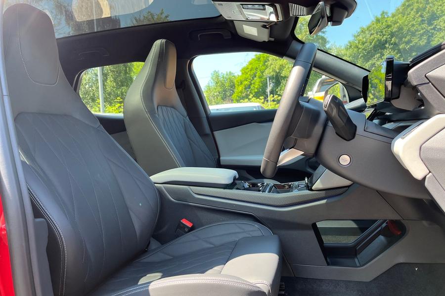 Ford Explorer Photo autoimg-81c5316ab276c92471fdeab8580745fcc93319ff.jpg