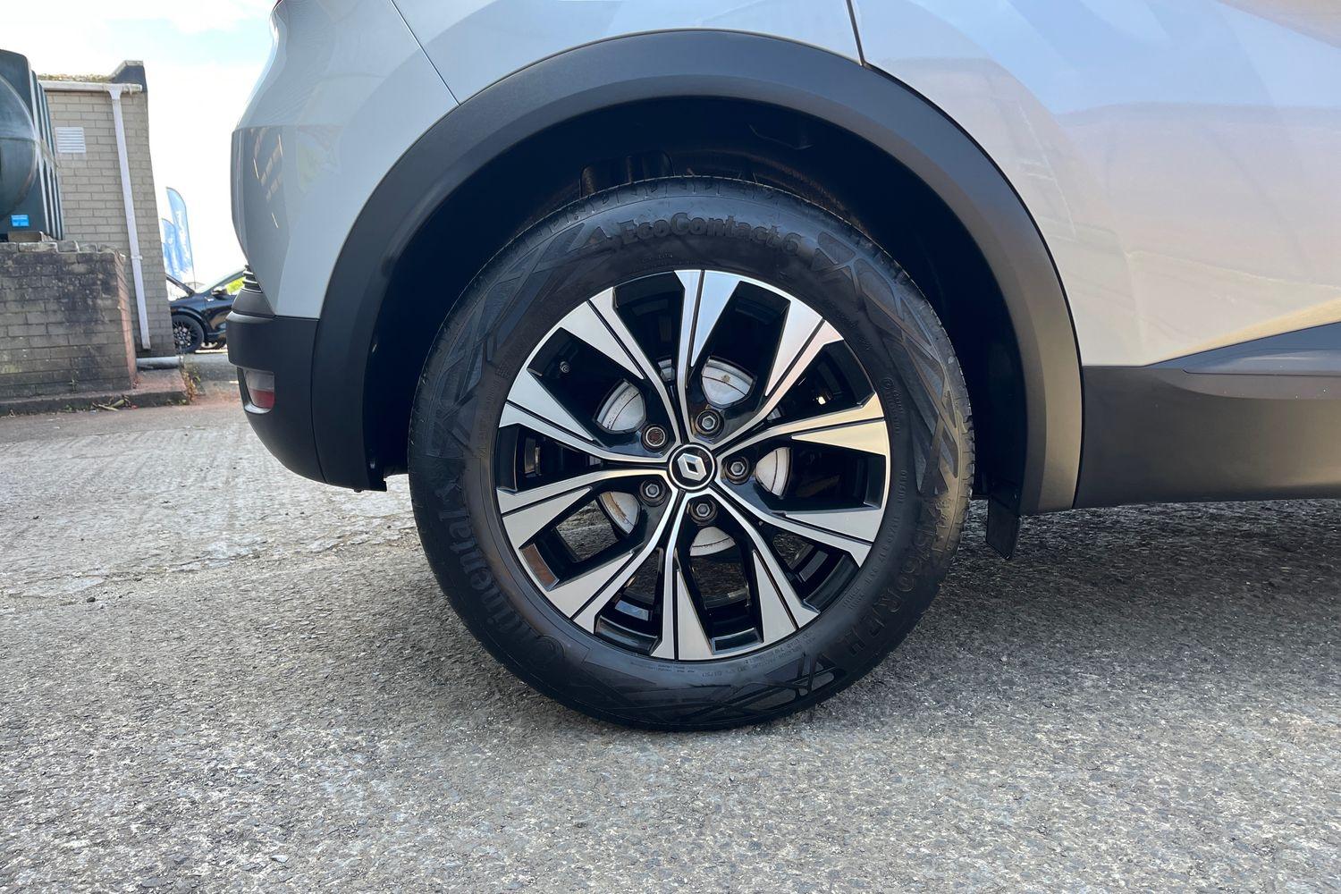 Renault CAPTUR Photo 7