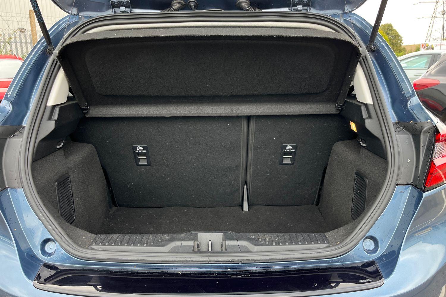 Ford FIESTA Photo 20