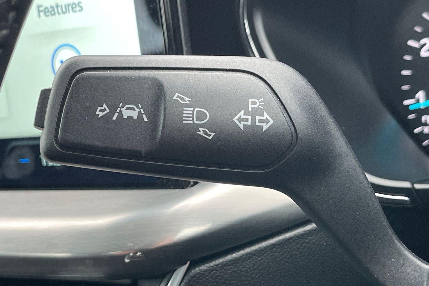 Ford FOCUS Photo 13