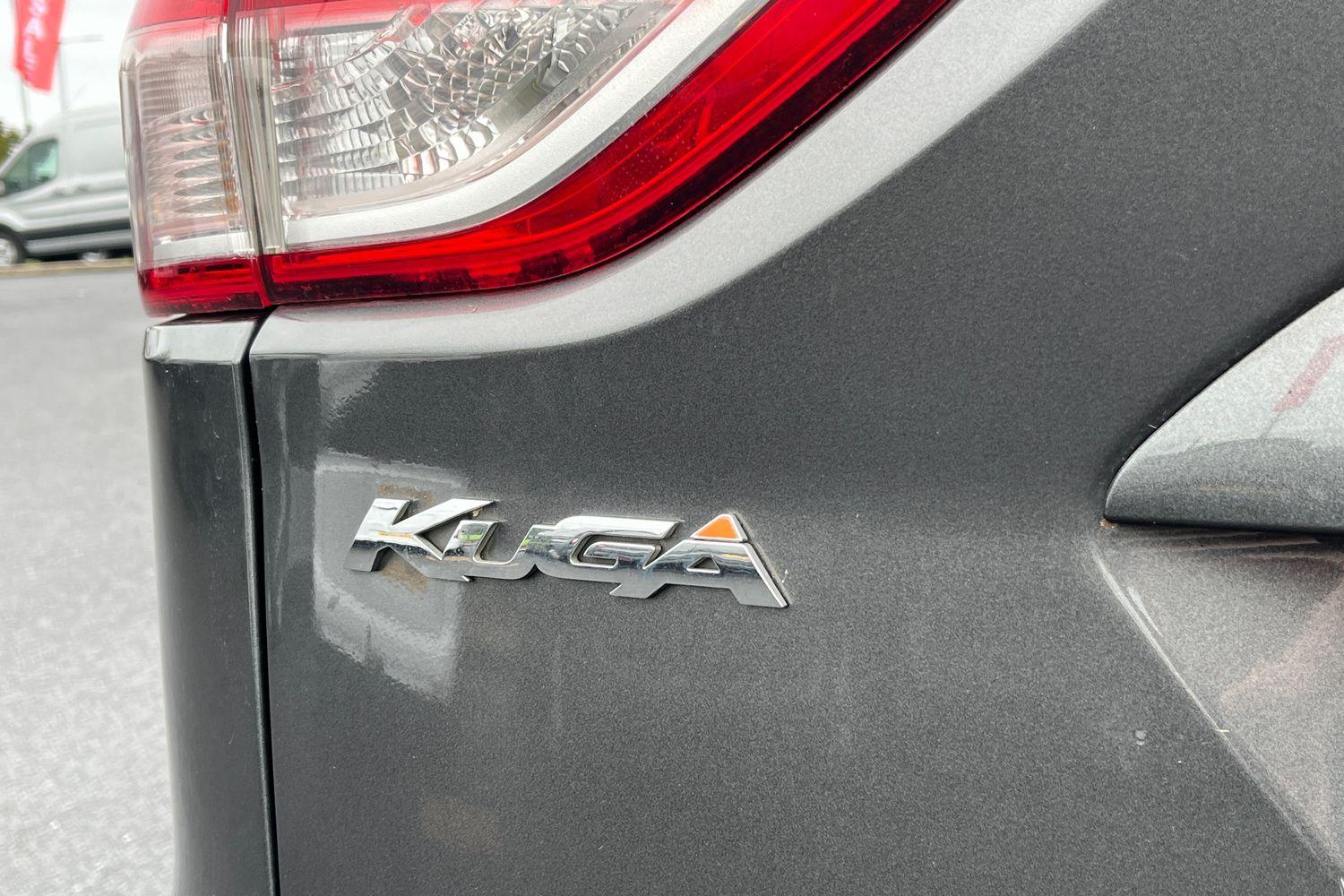 Ford KUGA Photo 24