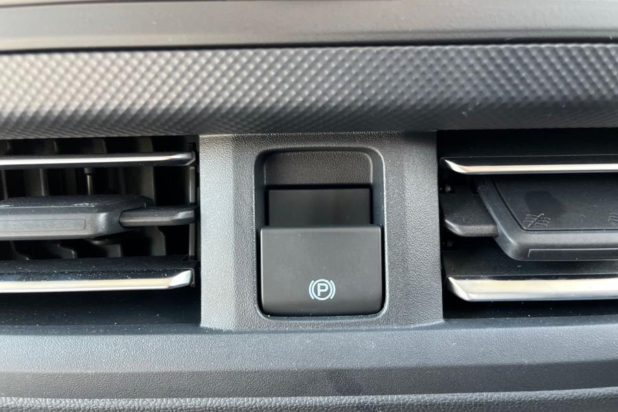 Ford TRANSIT CUSTOM Photo autoimg-81d0b43108c7c92df025dfe795587badfe40fbb0.jpg