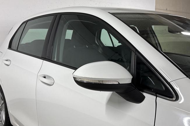 VOLKSWAGEN Golf Photo 20