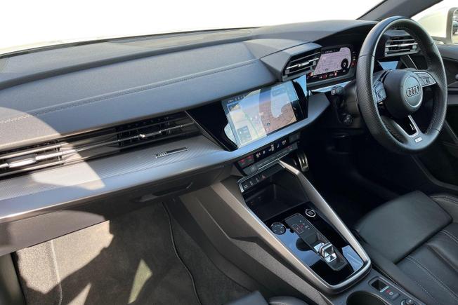 AUDI A3 Photo 2