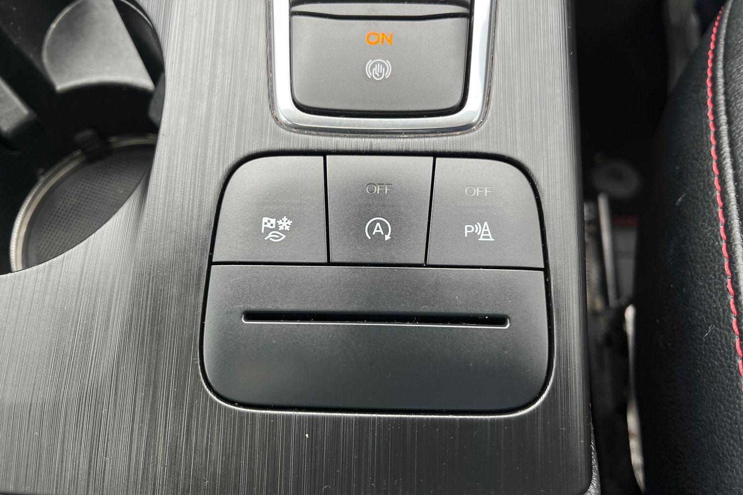 Ford Kuga Photo 34