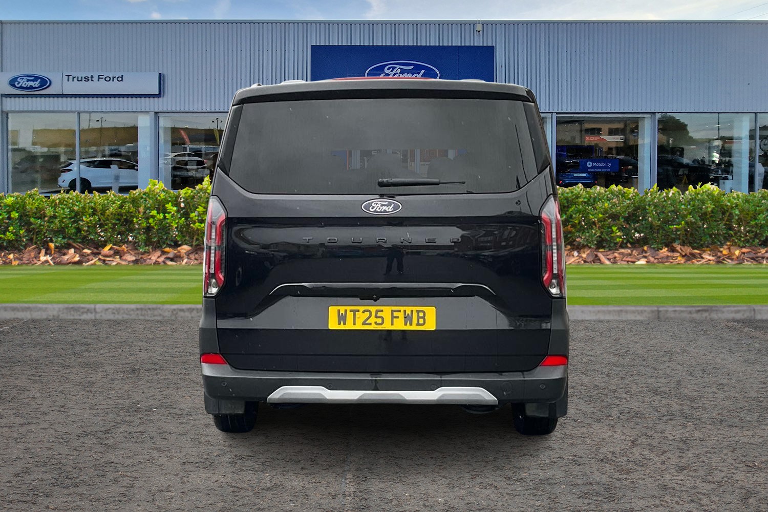 Ford TOURNEO CUSTOM Photo 12