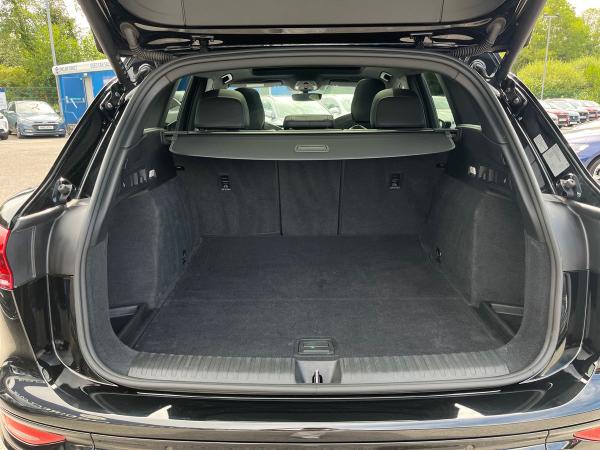 Audi Q6 e-tron Photo autoimg-81dec2bc3feb54ff87eefe19fa2cf7c32bbf55b5.jpg