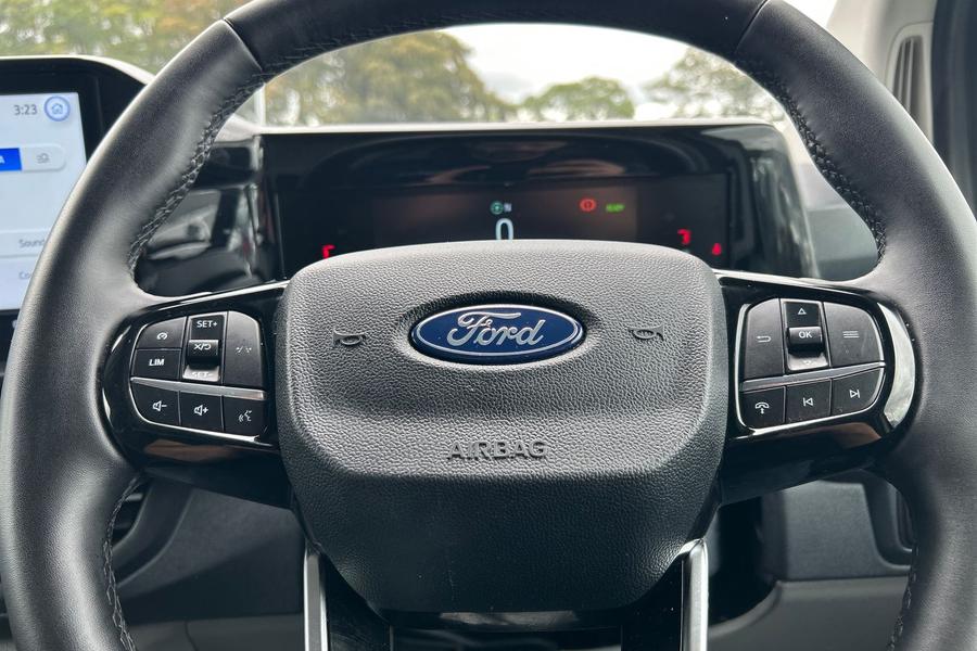 Ford E-TRANSIT CUSTOM Photo autoimg-81e156f6344c24e14ff39e7988ff58030fc41cda.jpg