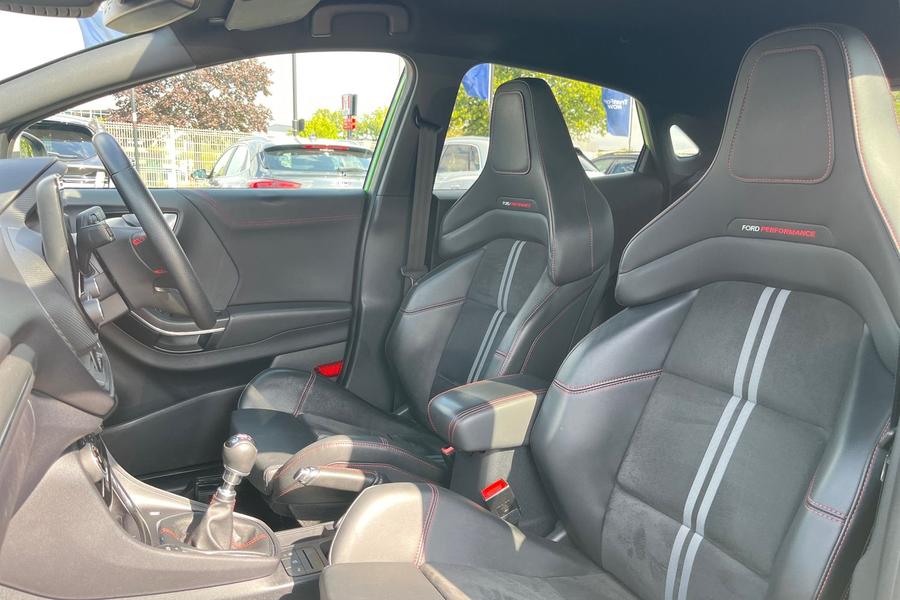 Ford Puma Photo autoimg-81e2adf4710c1537fce47f6f97f7a7c7ef9f97de.jpg